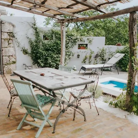 Senarica Villa *